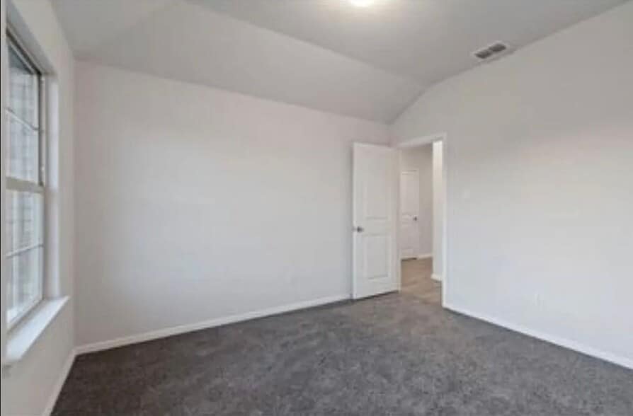 Building Photo - 321 Youngblood Ln