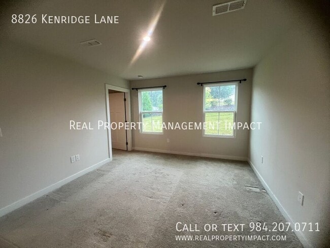 Building Photo - 8826 Kenridge Ln