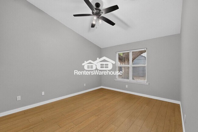 Building Photo - 3945 Spoonwood Ln