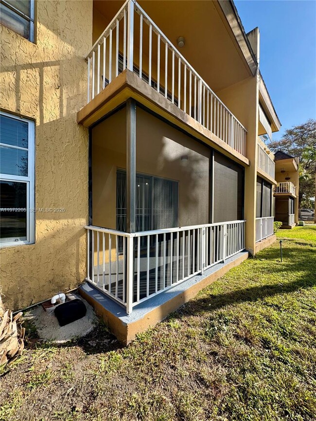 Building Photo - 13700 SW 62nd St