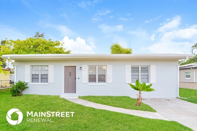 Building Photo - 7618 Cassino Ave