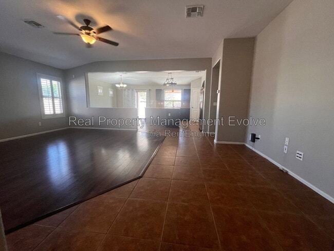 Building Photo - 16115 W Durango St
