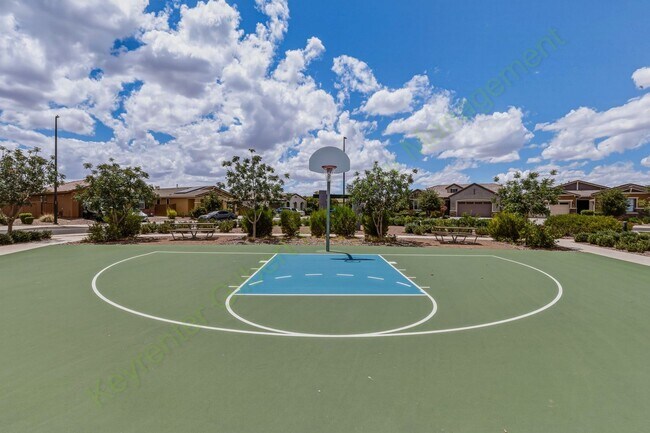 Building Photo - Stunning Gilbert Home Located in the Beautiful Belrose Gated Community!