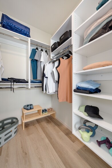 Building Photo - 87 E Wacker Pl