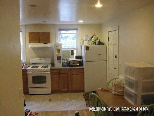 Building Photo - 345 Market St