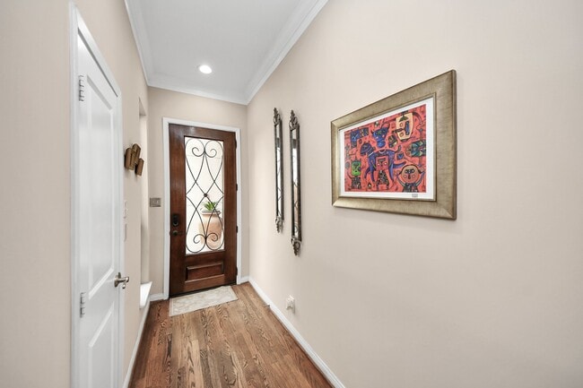 Building Photo - 2414 Driscoll St