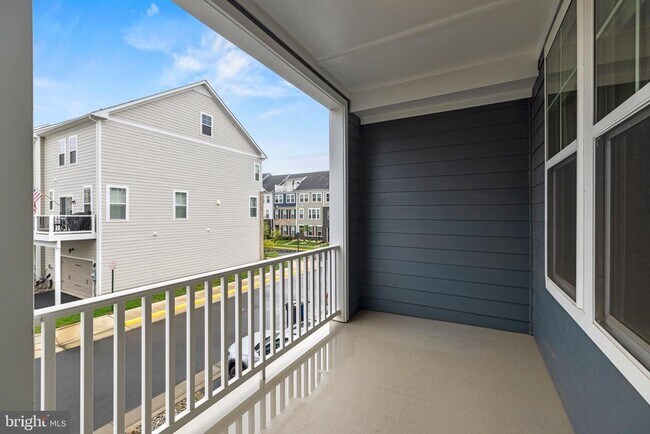 Building Photo - 1548 Meadowlark Glen Rd