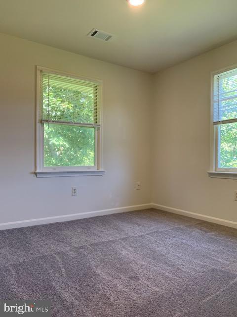 Building Photo - 400 Lyndale Ct