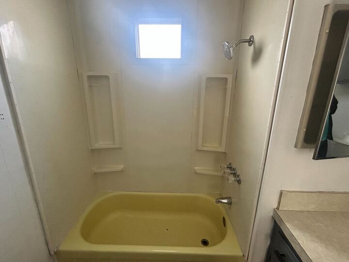 Building Photo - 530 S Alma School Rd