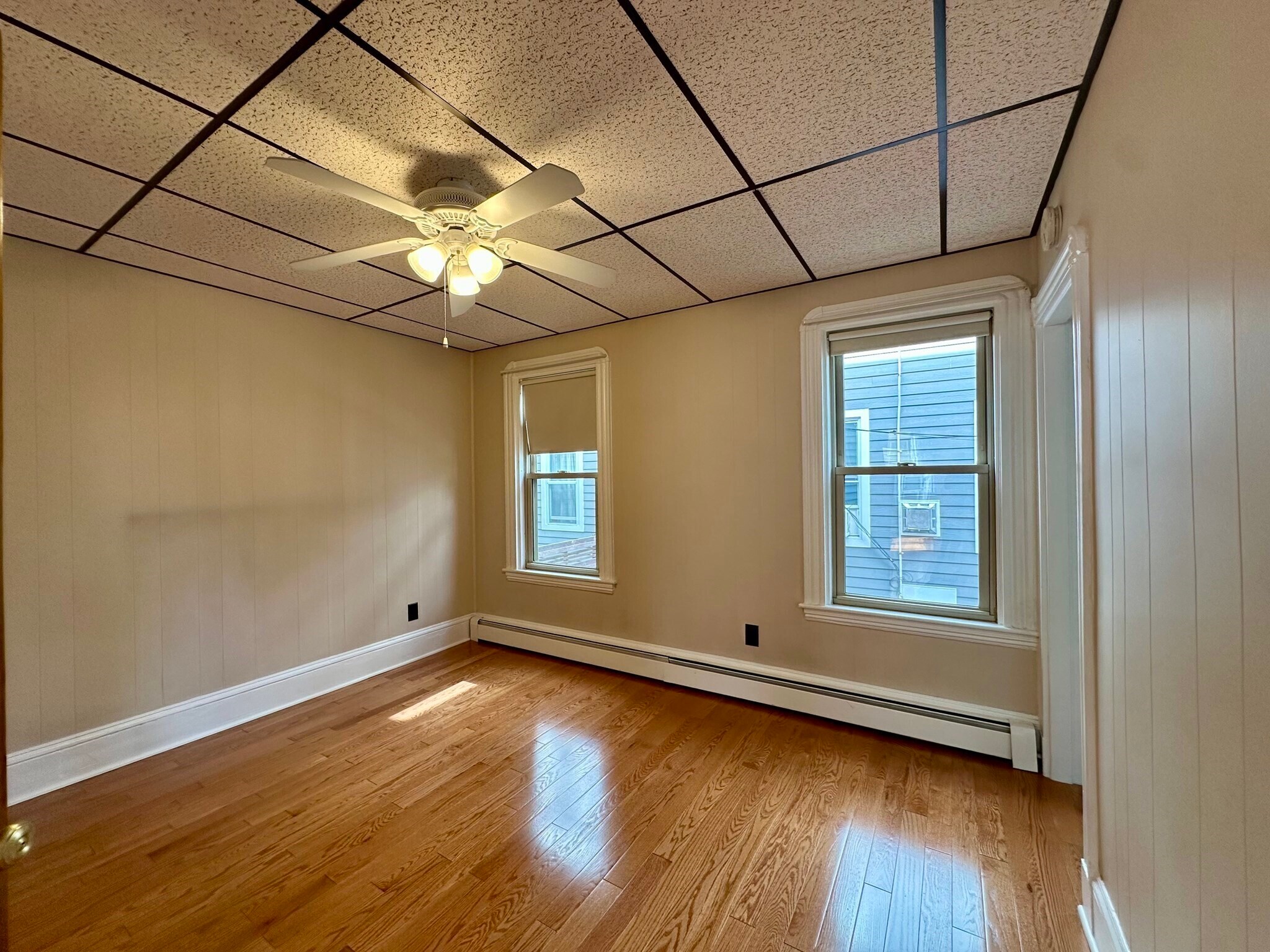 Building Photo - 6 Trull St