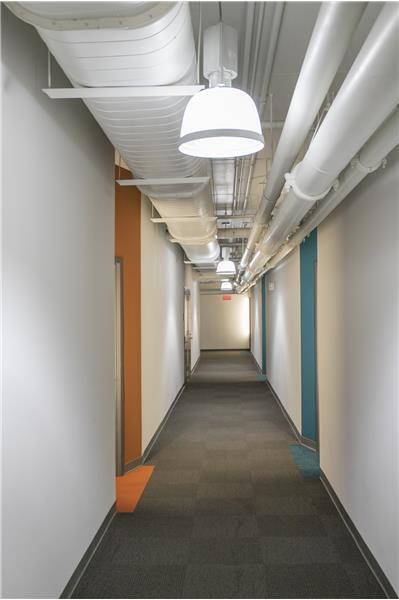 Building Photo - 2115 Yeaman Pl