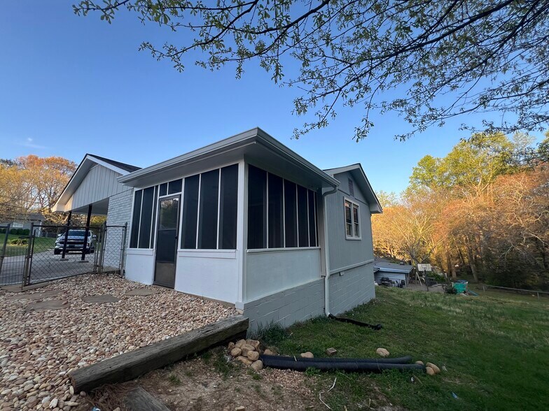 Building Photo - 5848 Lanier Blvd