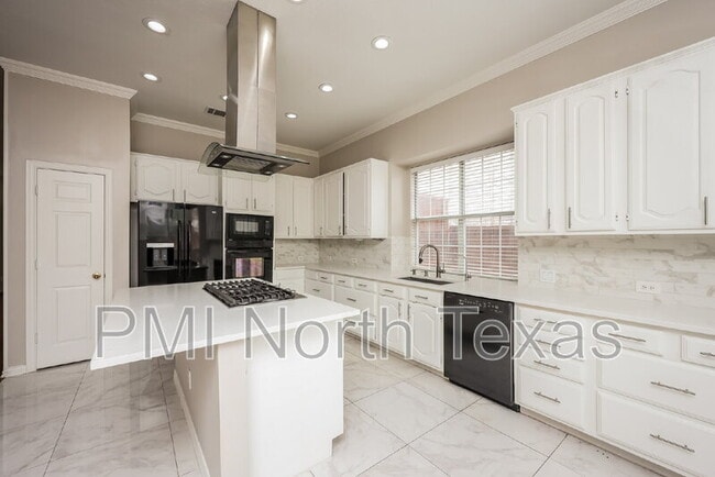 Building Photo - 325 Crooked Tree Ct