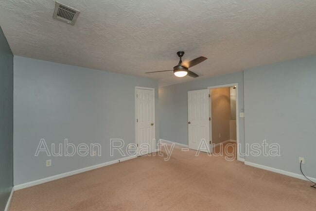 Building Photo - 312 Caldwell Cir