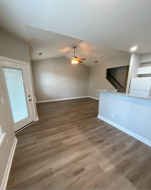 Building Photo - 321 S Kerr Ave