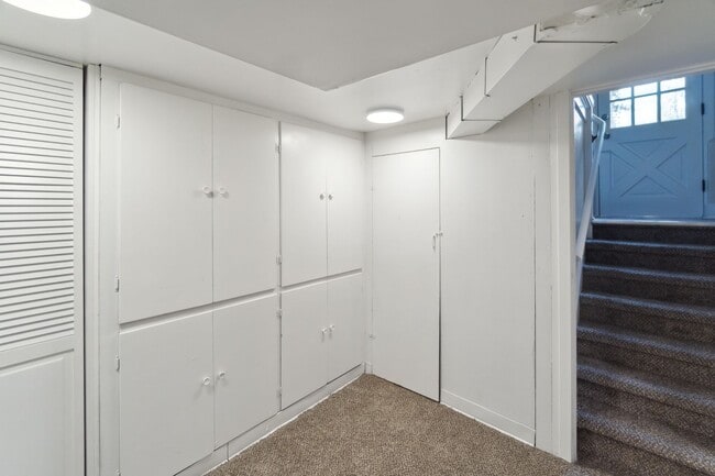 Building Photo - Single Family Home on Spokanes Sought Afte...