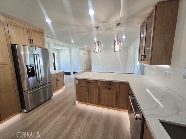 Building Photo - 1531 Elm Dr