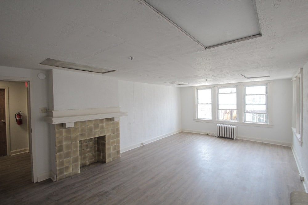 Building Photo - 505 South Ave