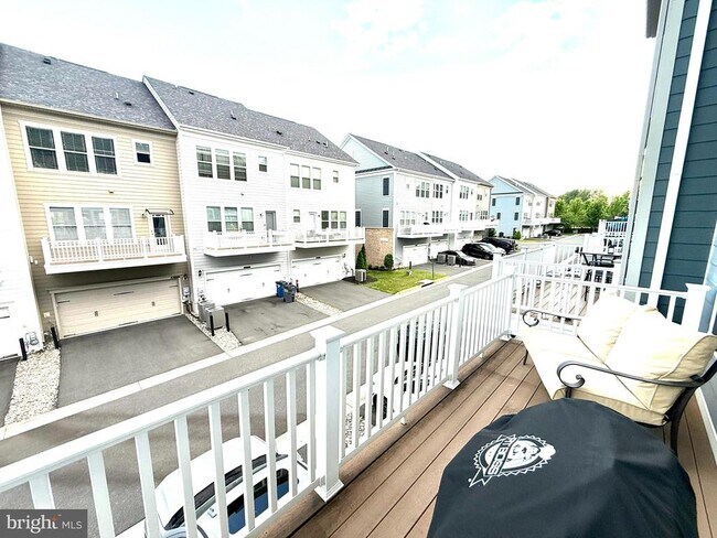 Building Photo - 17255 Herring Gull Ln