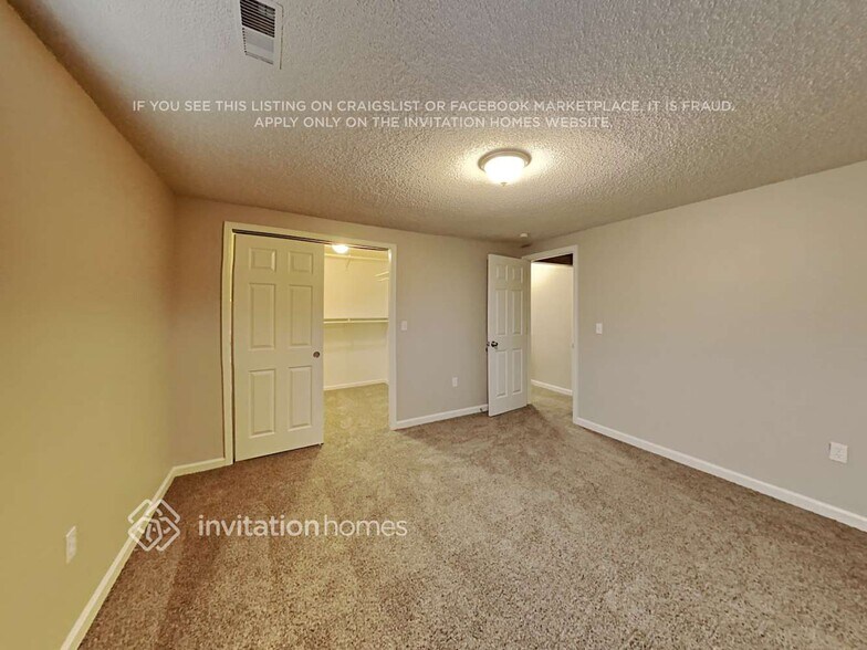 Building Photo - 7720 Fall Brook Ct