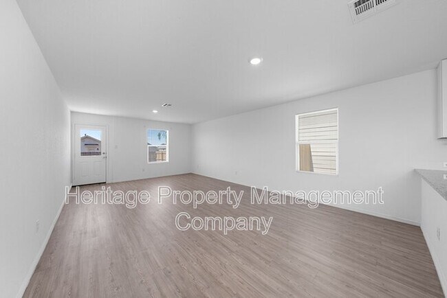 Building Photo - 4284 Thalweg Way