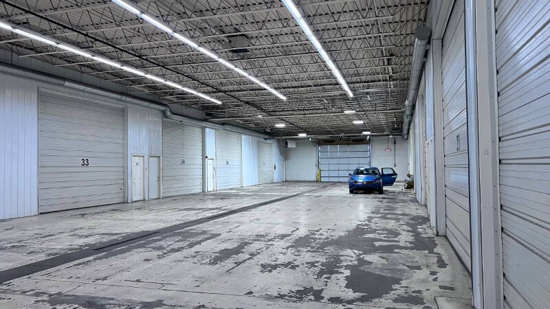 Building Photo - 1301 Cliff Rd E