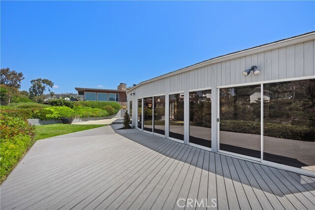 Building Photo - 504 Avenida La Costa