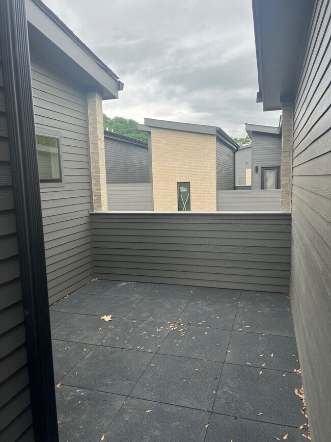 Rooftop - 314 W Blount Ave