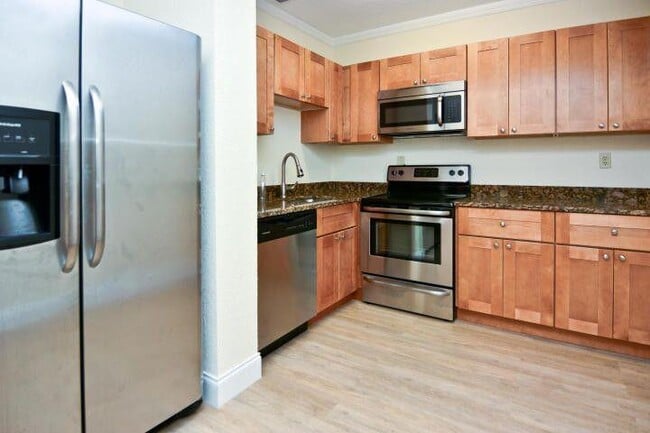 Building Photo - 2600 Fiore Way