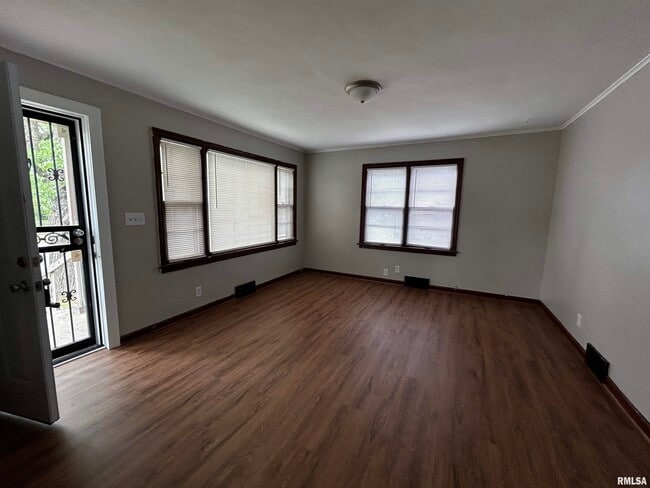 Building Photo - 3009 West Krause Avenue