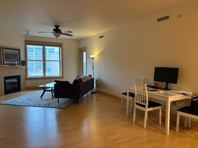 Building Photo - 360 W Washington Ave