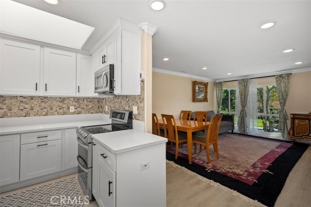 Building Photo - 2173 Via Mariposa E