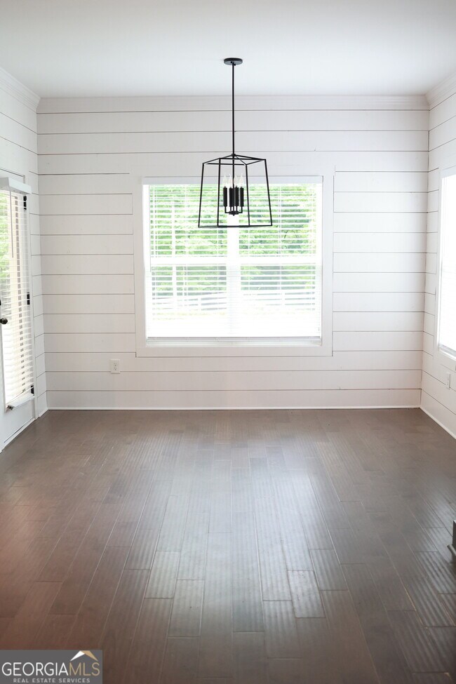 Building Photo - 135 Jessica Ct