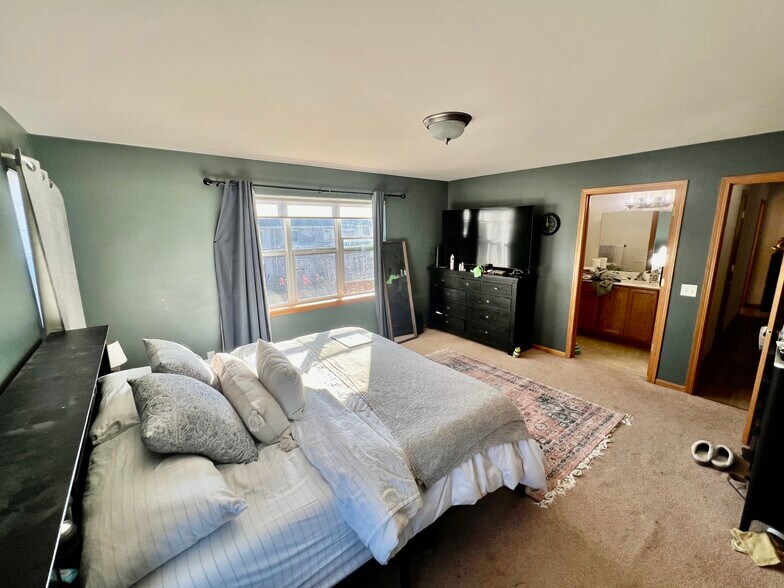 Building Photo - 5133 Horned Owl Dr