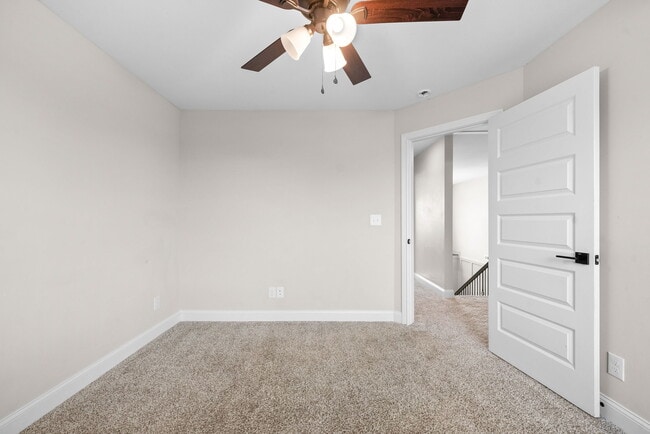 Building Photo - 217 Wexford Wy