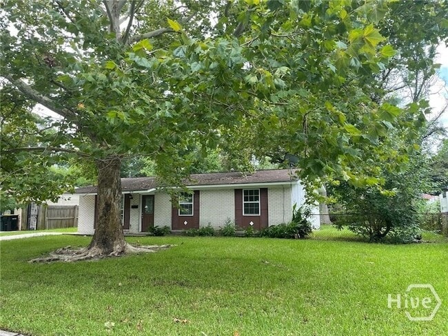 Building Photo - 1519 E 31st St