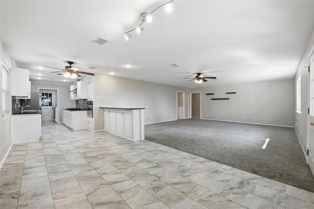 Building Photo - 3920 Sanguinet St