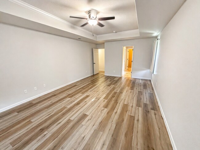 Building Photo - AVAILABLE NOW; APPLY TODAY AT OUR WEBSITE!!