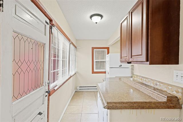 Building Photo - 811 Shoshone Pl