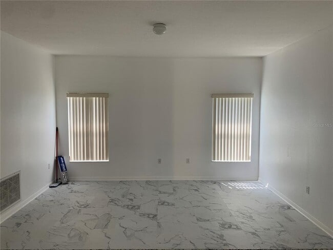 Building Photo - 3628 Weatherfield Dr
