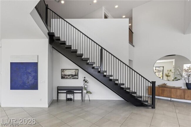 Building Photo - 12637 Penfield Ave