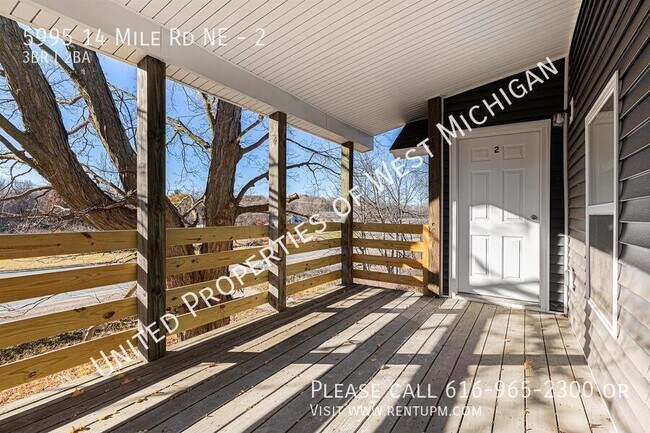 Building Photo - 5995 14 Mile Rd NE