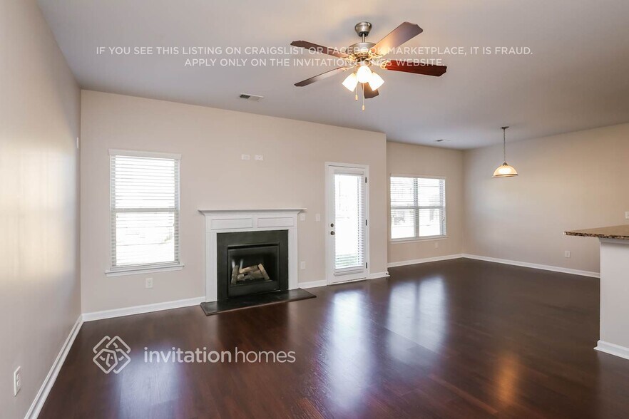Building Photo - 1098 Virginia Oak Ln