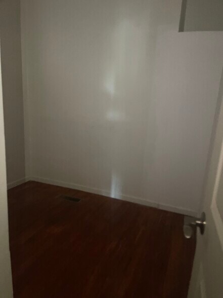 Building Photo - 6644 Gravois Ave