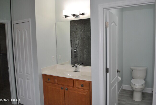 Building Photo - 128 Centennial Park Dr