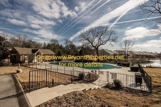 Building Photo - Madison/Rivergate Area - 3 Bedroom, 2.5 Baths