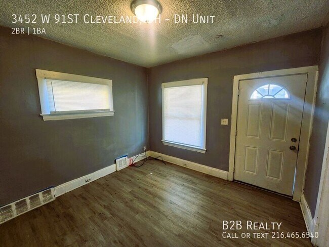 Building Photo - 3452 W 91st St