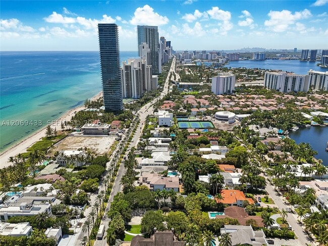 Building Photo - 180 Ocean