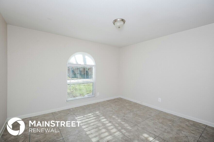 Building Photo - 7235 Long Canyon Trail