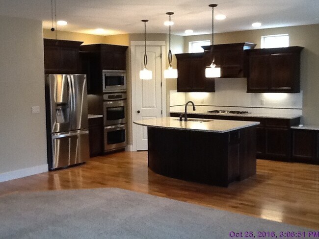 Building Photo - Beautiful home located  in Meridian